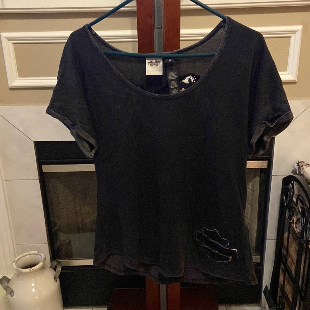 Harley Davidson size M.  Black distressed color